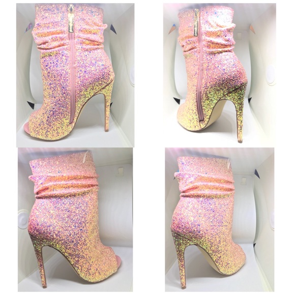 Pink Spotlight By Nelly Bernal - Picture 4 of 6